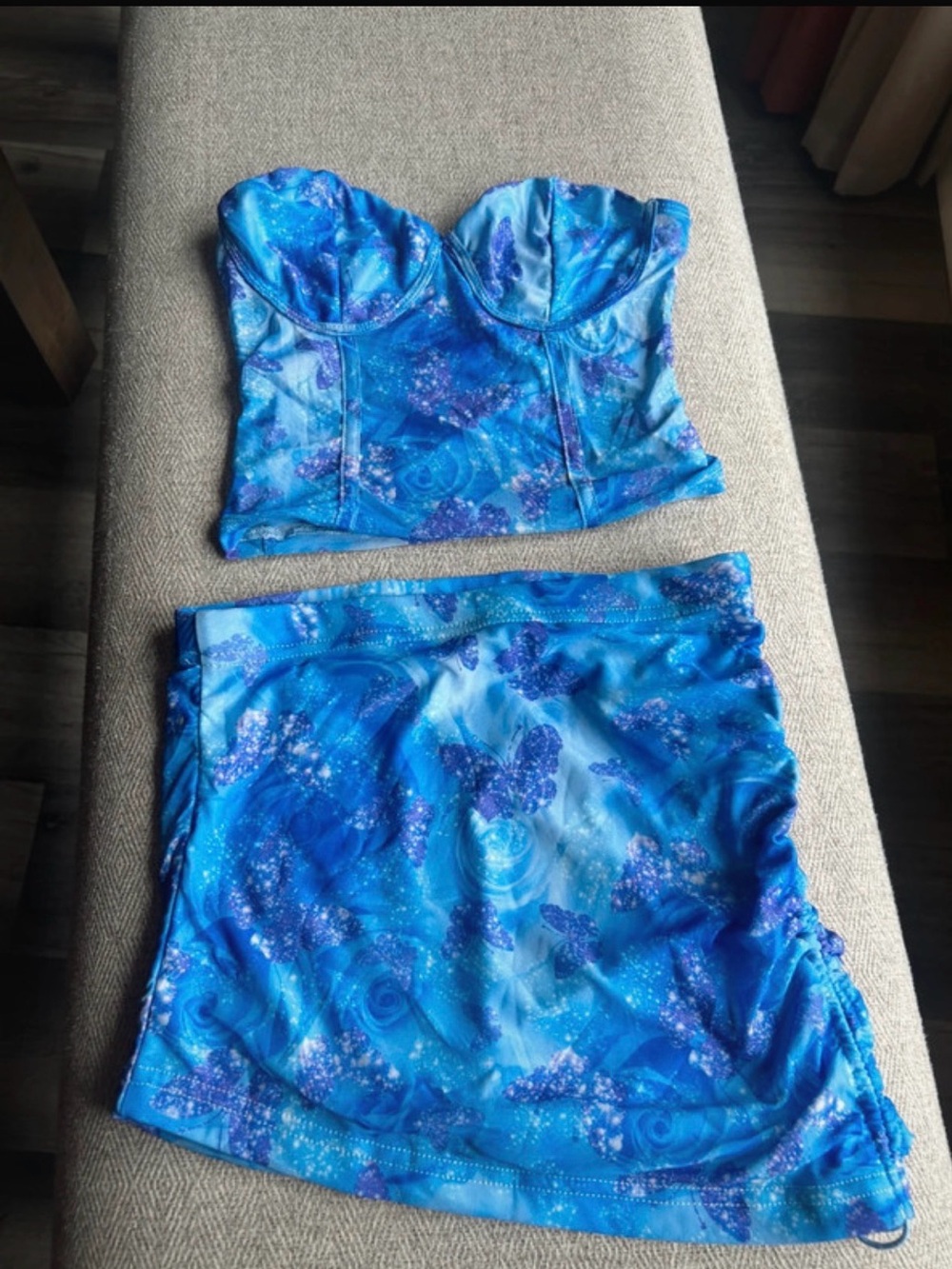 SHEIN Blue Floral Print Bustier & Skirt Set